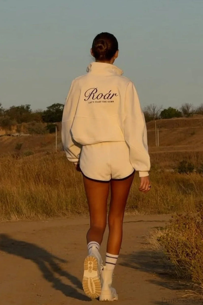 Minimalist Relaxed Stand Collar Half-zip Sweatshirts