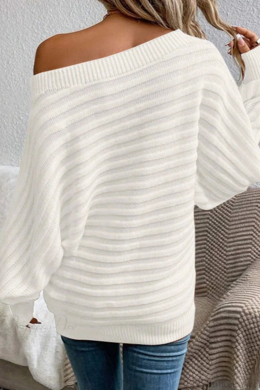 Off-the-shoulder Batwing Sleeve Sweater