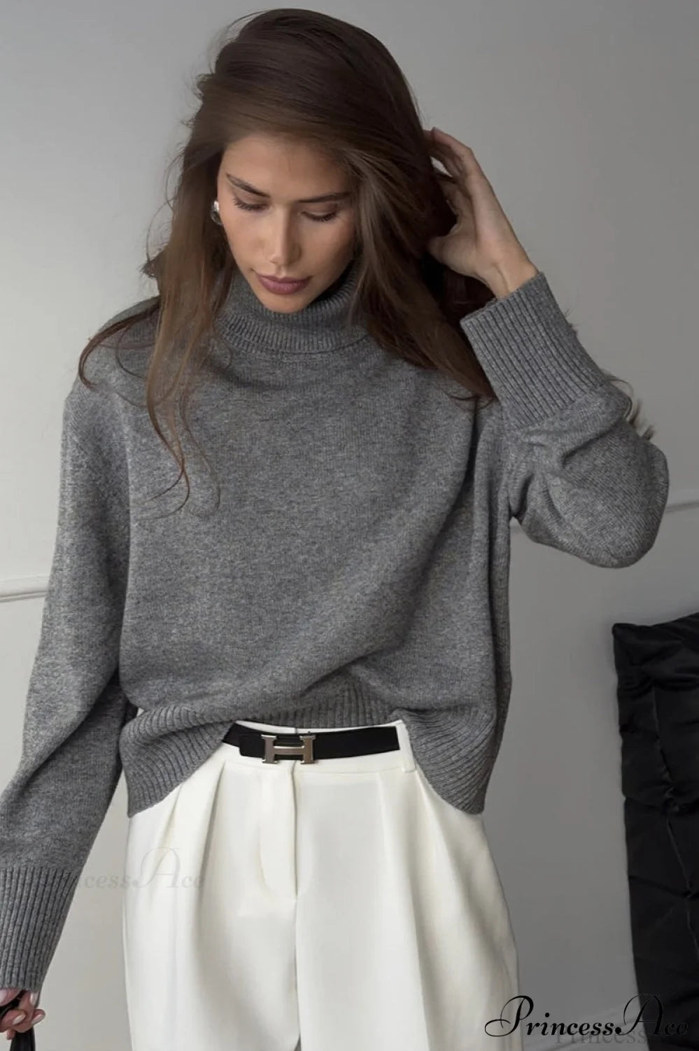 Thick Short Turtleneck Loose Sweater