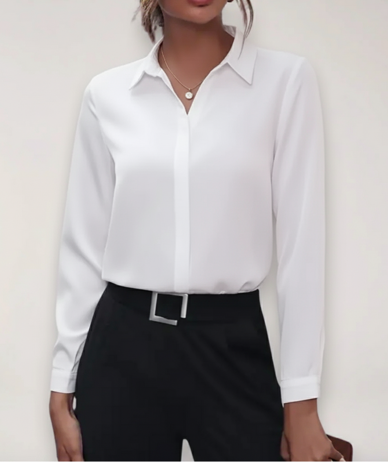 Charlotte | ’s Spring Buttoned Office Blouse